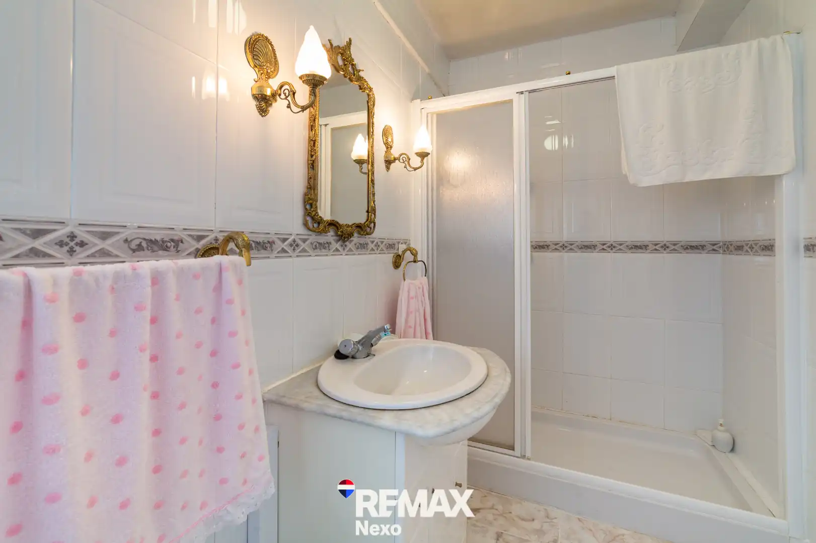 Badezimmer von Wohnung zum Verkauf in Segovia mit Heizung und Balkon
