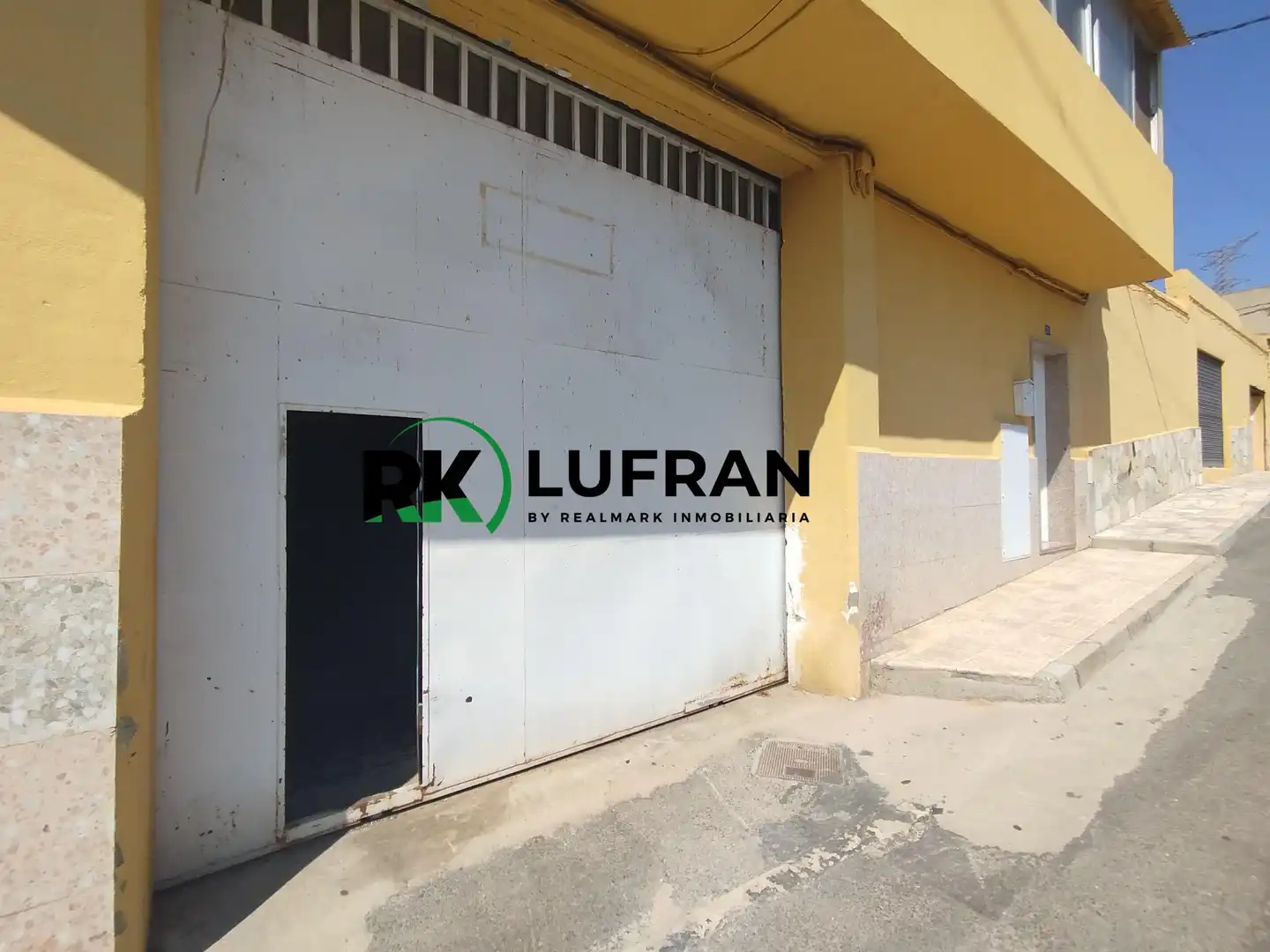 Vista exterior de Nave industrial en venta en San Vicente del Raspeig / Sant Vicent del Raspeig