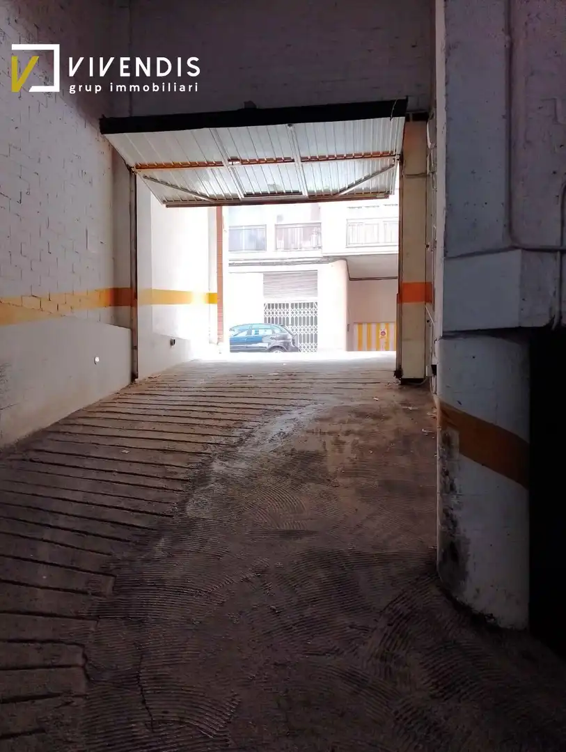 Individual for sale in Carrer de Carme Laforet, imagen 8