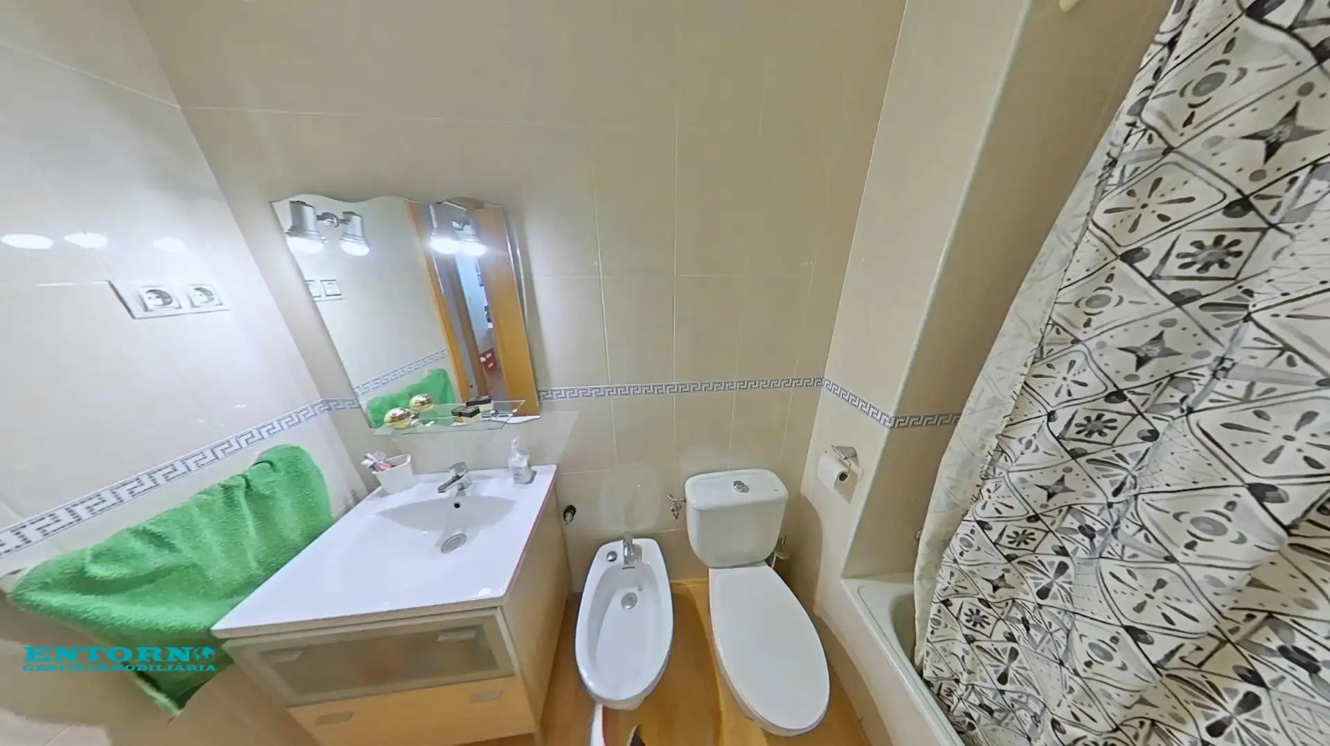 Baño de Piso en venta en Polinyà con Aire acondicionado, Calefacción y Terraza