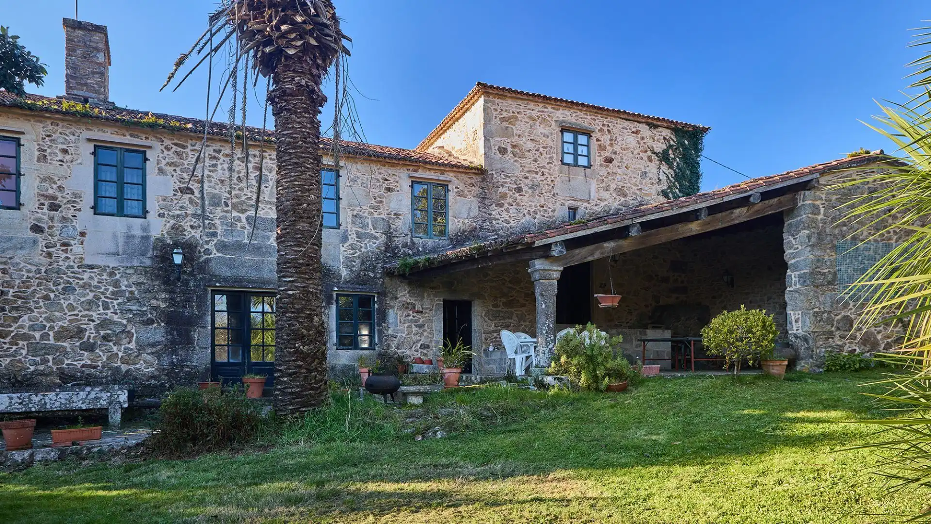 Casa con piscina in vendita a Teo