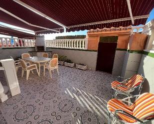 Terrassa de Planta baixa de lloguer en Torrevieja amb Aire condicionat, Jardí privat i Terrassa