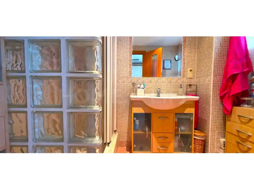 Baño de Estudio de alquiler en Puerto Marina