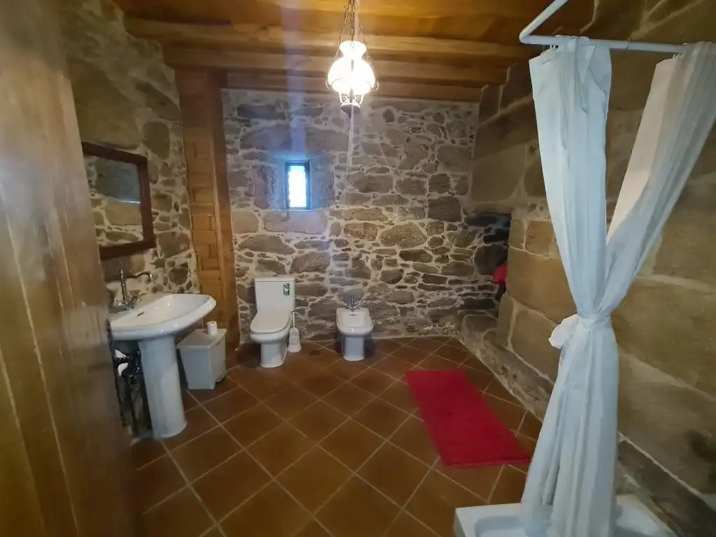 Baño de Casa o chalet en venta en Dodro con Jardín privado, Parquet y Trastero