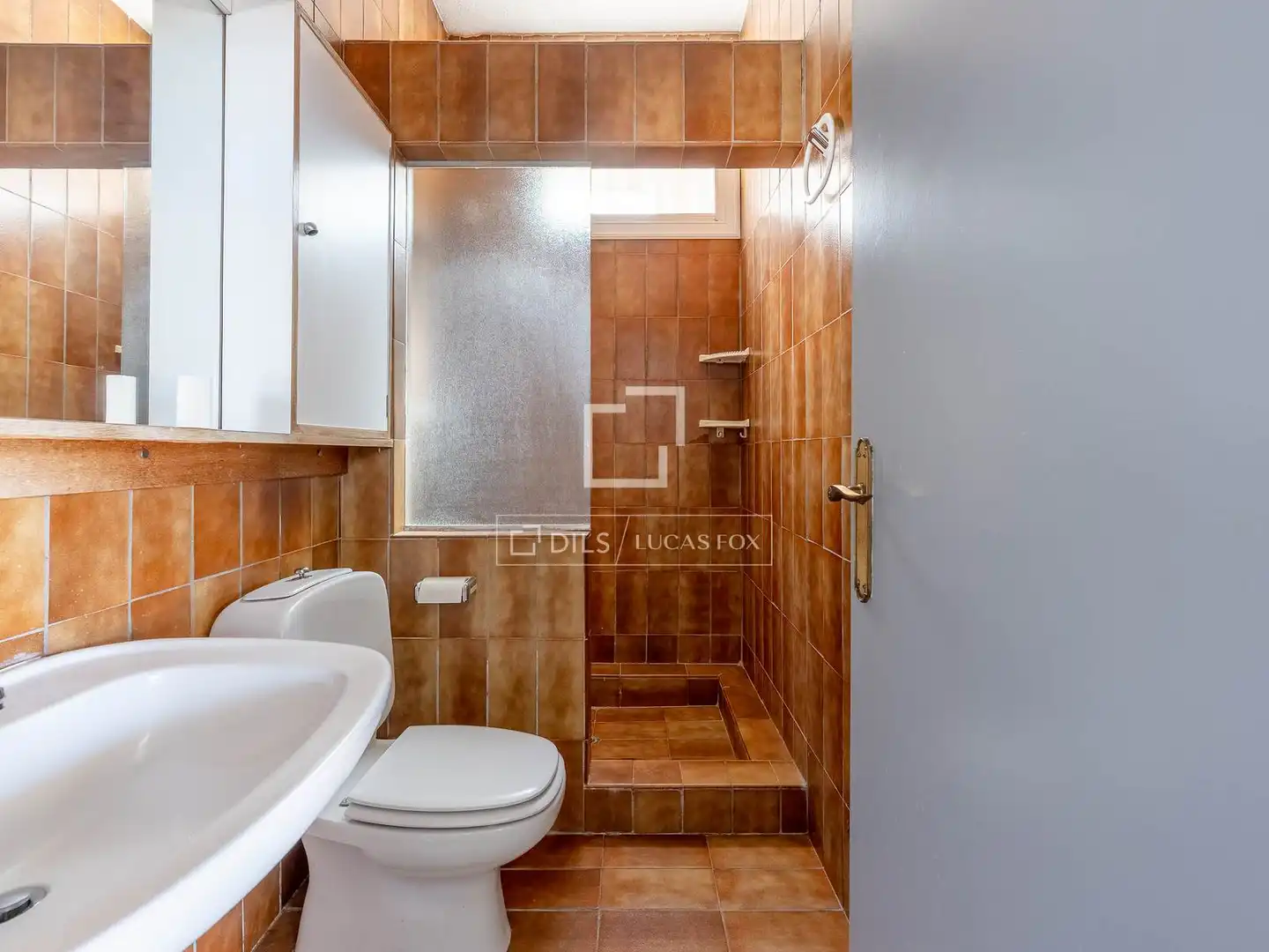 Bathroom of Houses for sale in Sant Just Desvern  with Air Conditioner, Private garden and Terrace