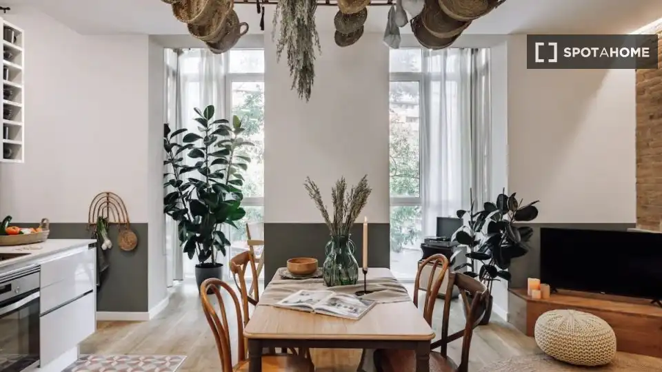 Flat for rent in Sant Antoni, Eixample