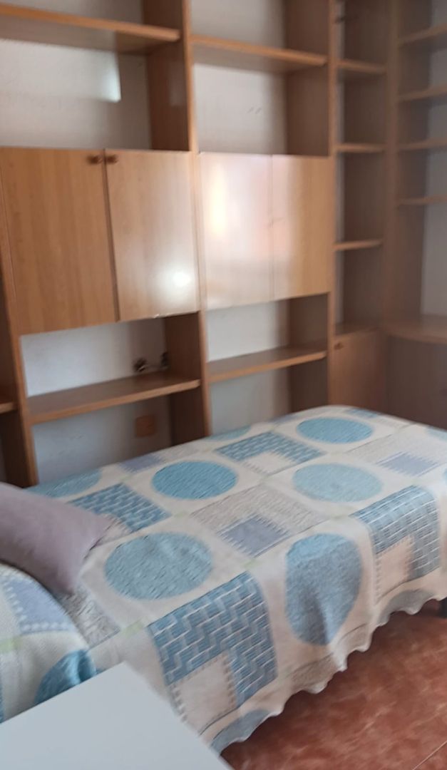 Bedroom of Flat to share in  Murcia Capital  with Air Conditioner, Heating and Furnished
