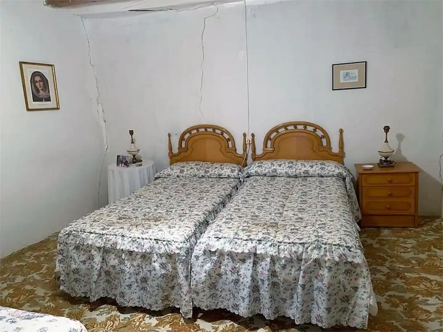 Dormitori de Casa adosada en venda en Pedrosa de Río Úrbel, Burgos