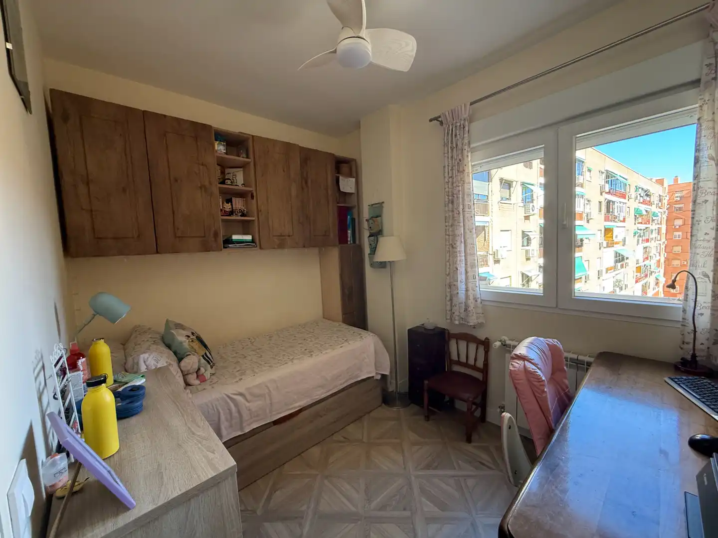 Bedroom of Flat for sale in Usera
