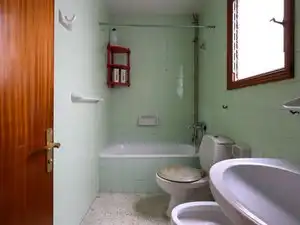 Badezimmer von Wohnung zum Verkauf in Las Palmas de Gran Canaria mit Balkon