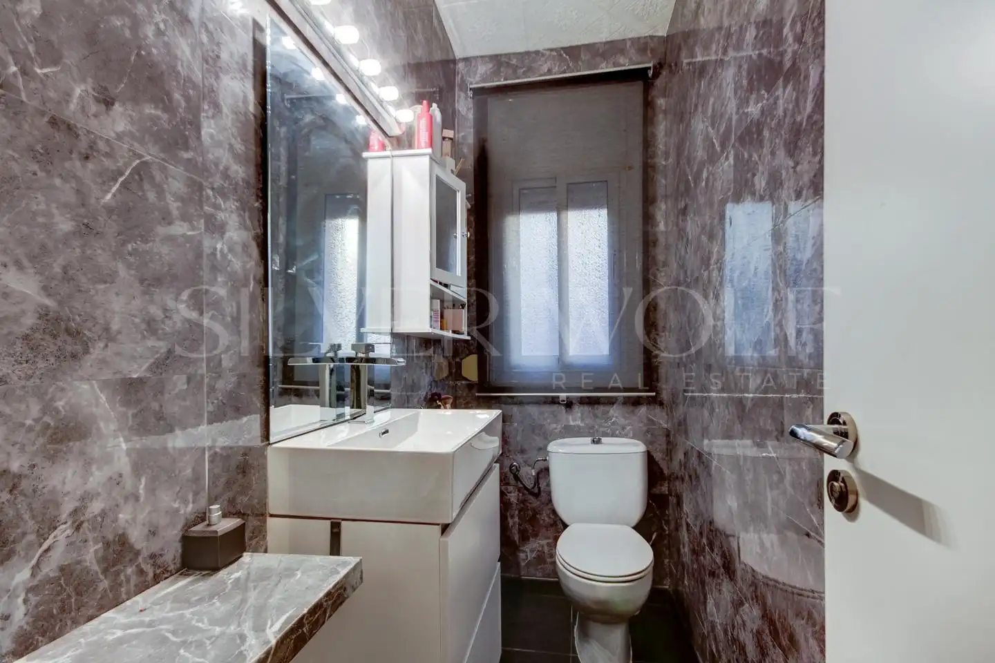 Badezimmer von Haus oder Chalet zum Verkauf in Sant Fost de Campsentelles mit Klimaanlage, Heizung und Privatgarten