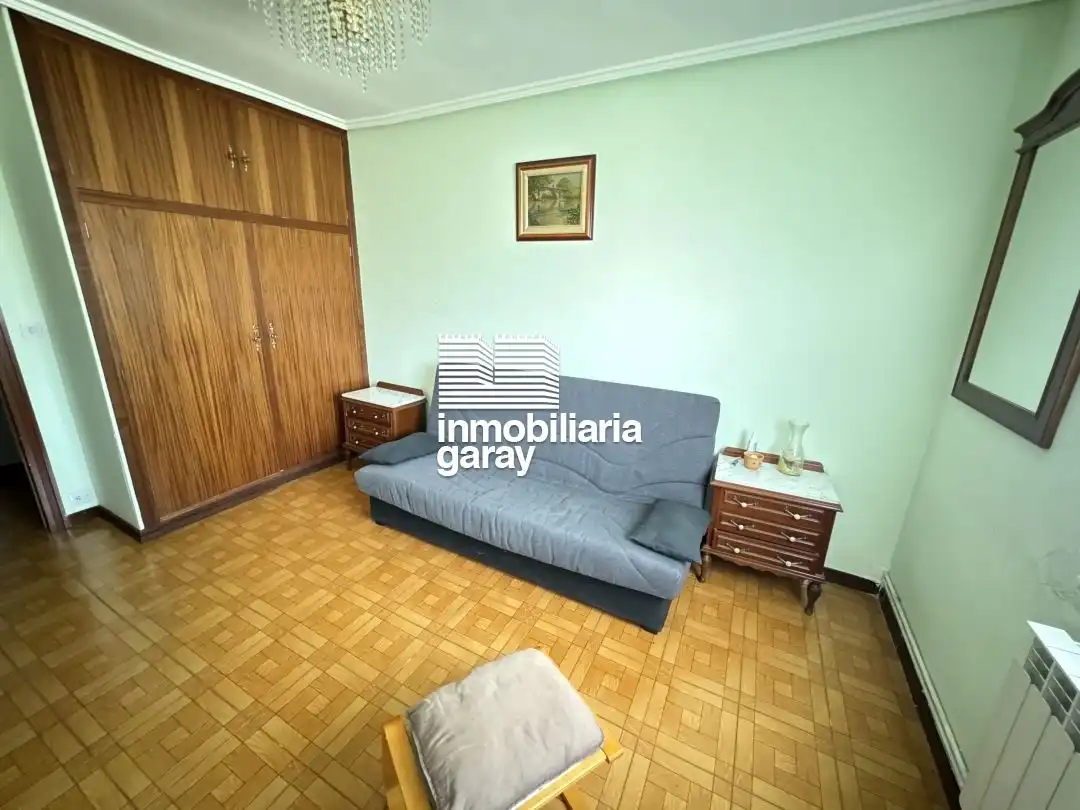 Sala d'estar de Pis en venda en Merindad de Valdeporres amb Calefacció, Moblat i Balcó