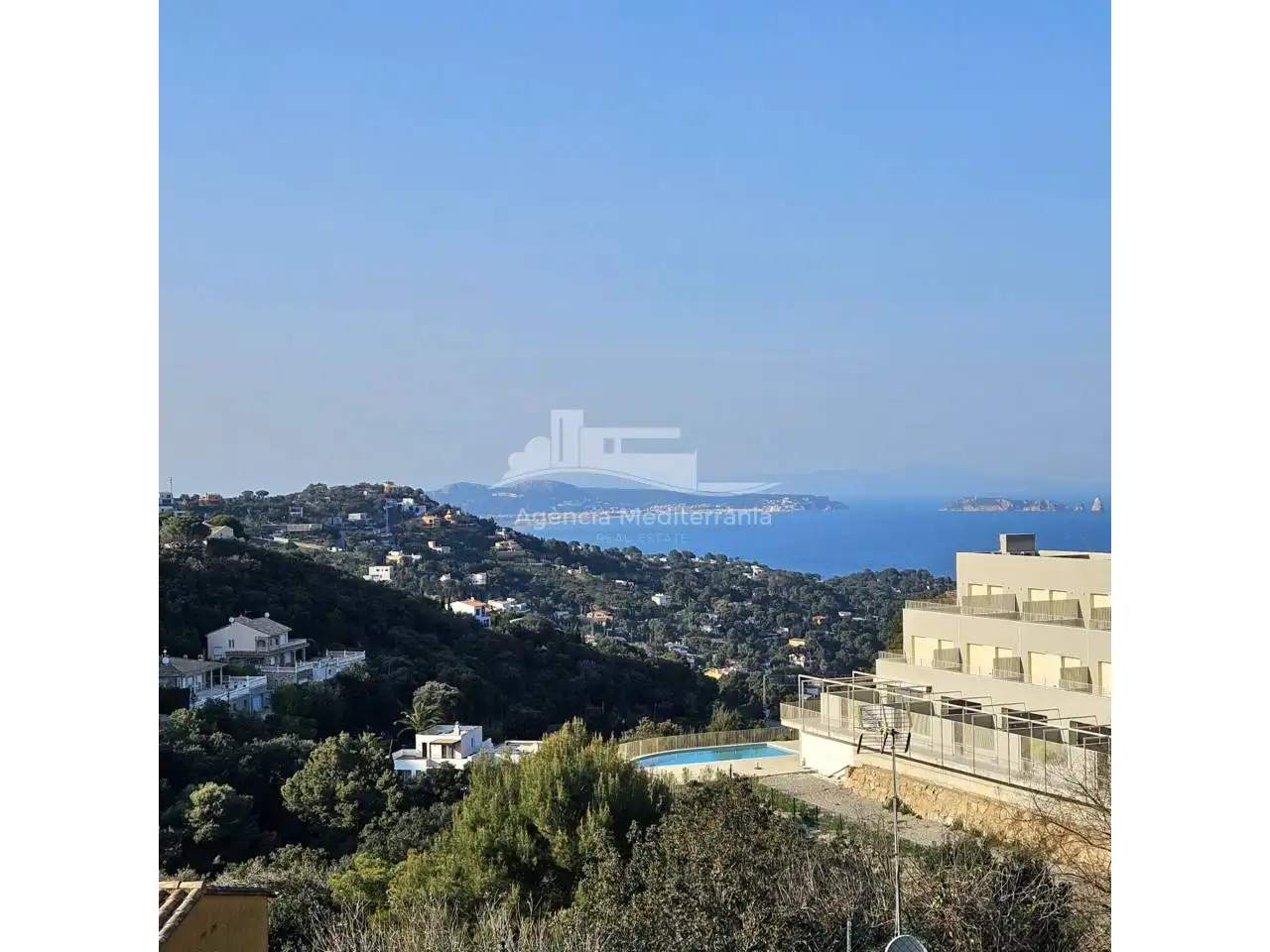 Vista exterior de Casa adosada en venta en Begur con Calefacción, Jardín privado y Terraza