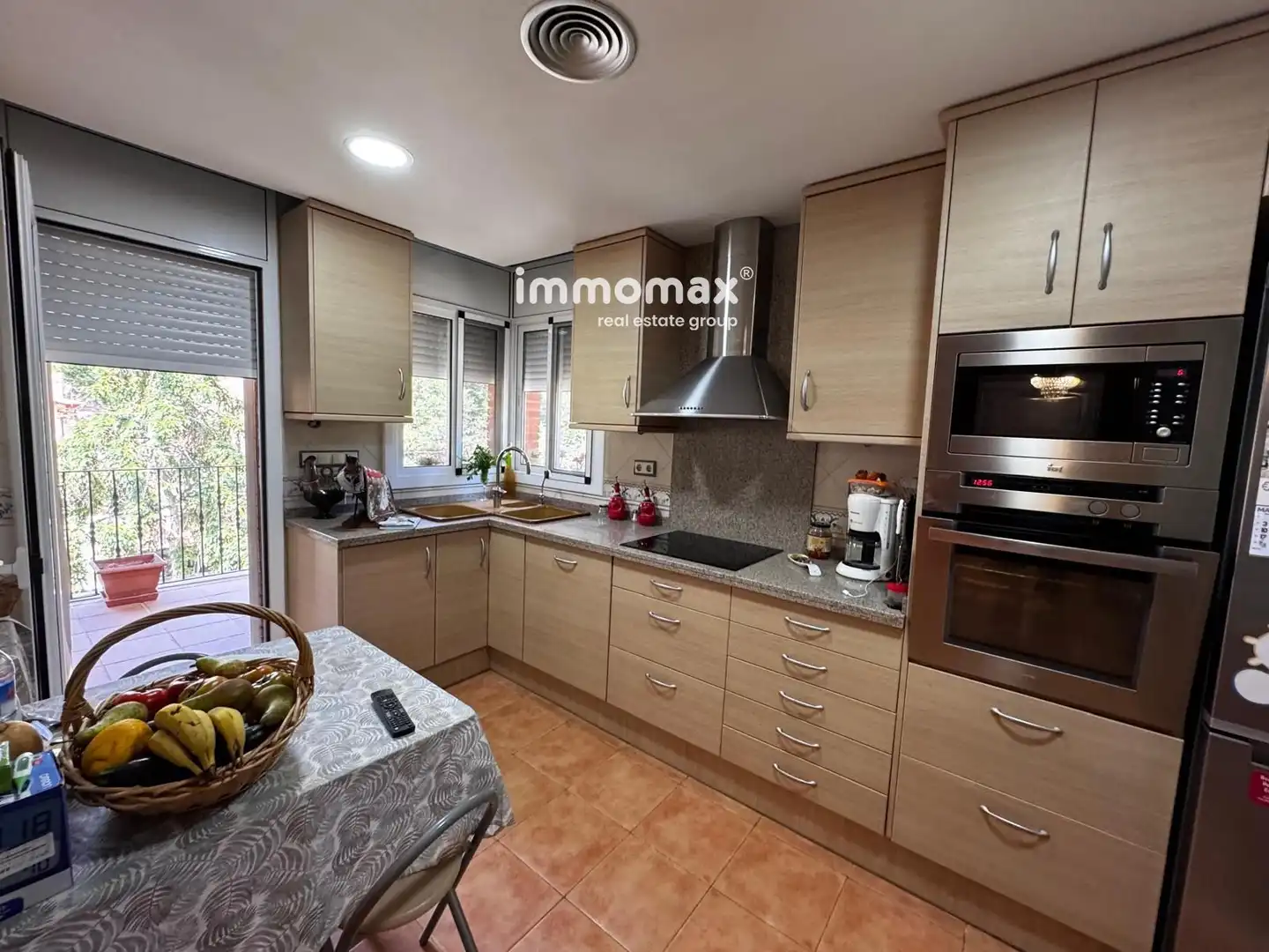 Cocina de Casa o chalet en venta en Vallirana con Aire acondicionado, Calefacción y Terraza