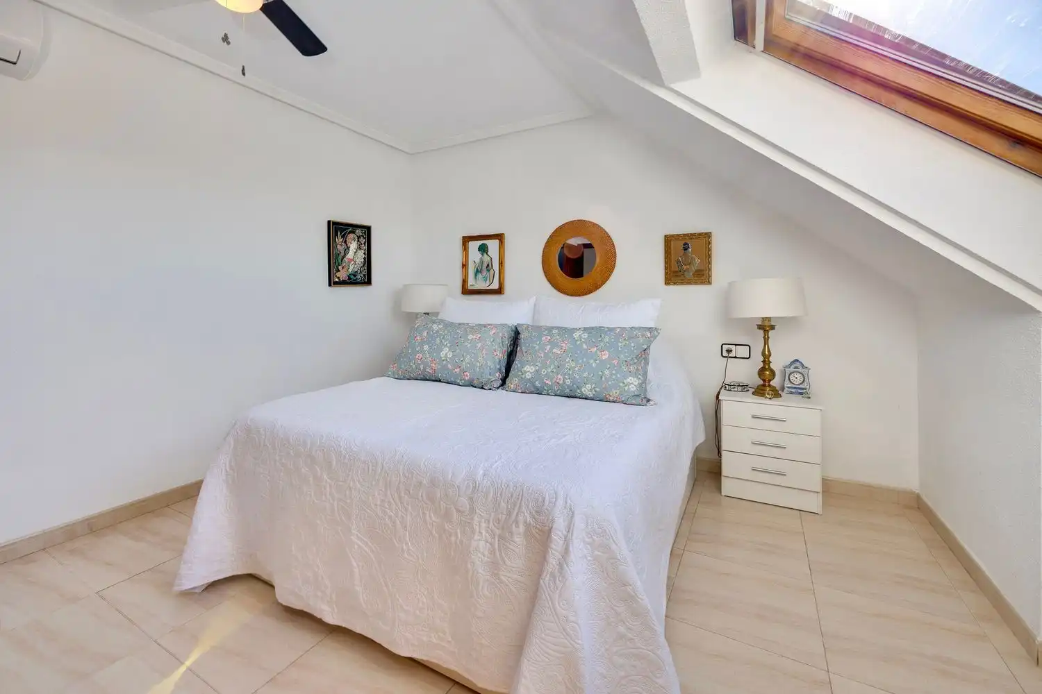 Bedroom of Duplexes for sale in Torrevieja  with Air Conditioner, Heating and Terrace