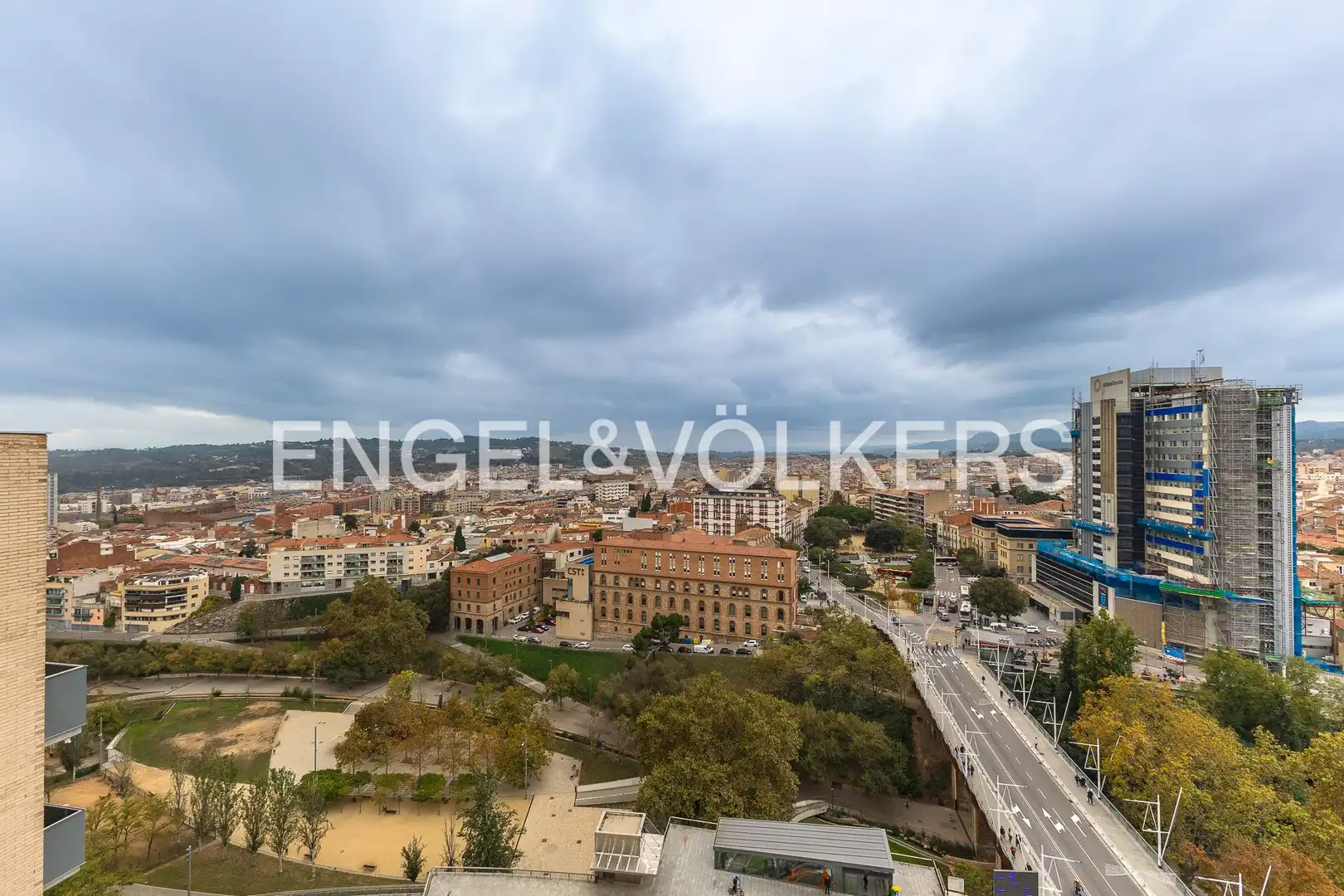Vista exterior de Dúplex en venta en Terrassa con Aire acondicionado, Calefacción y Terraza