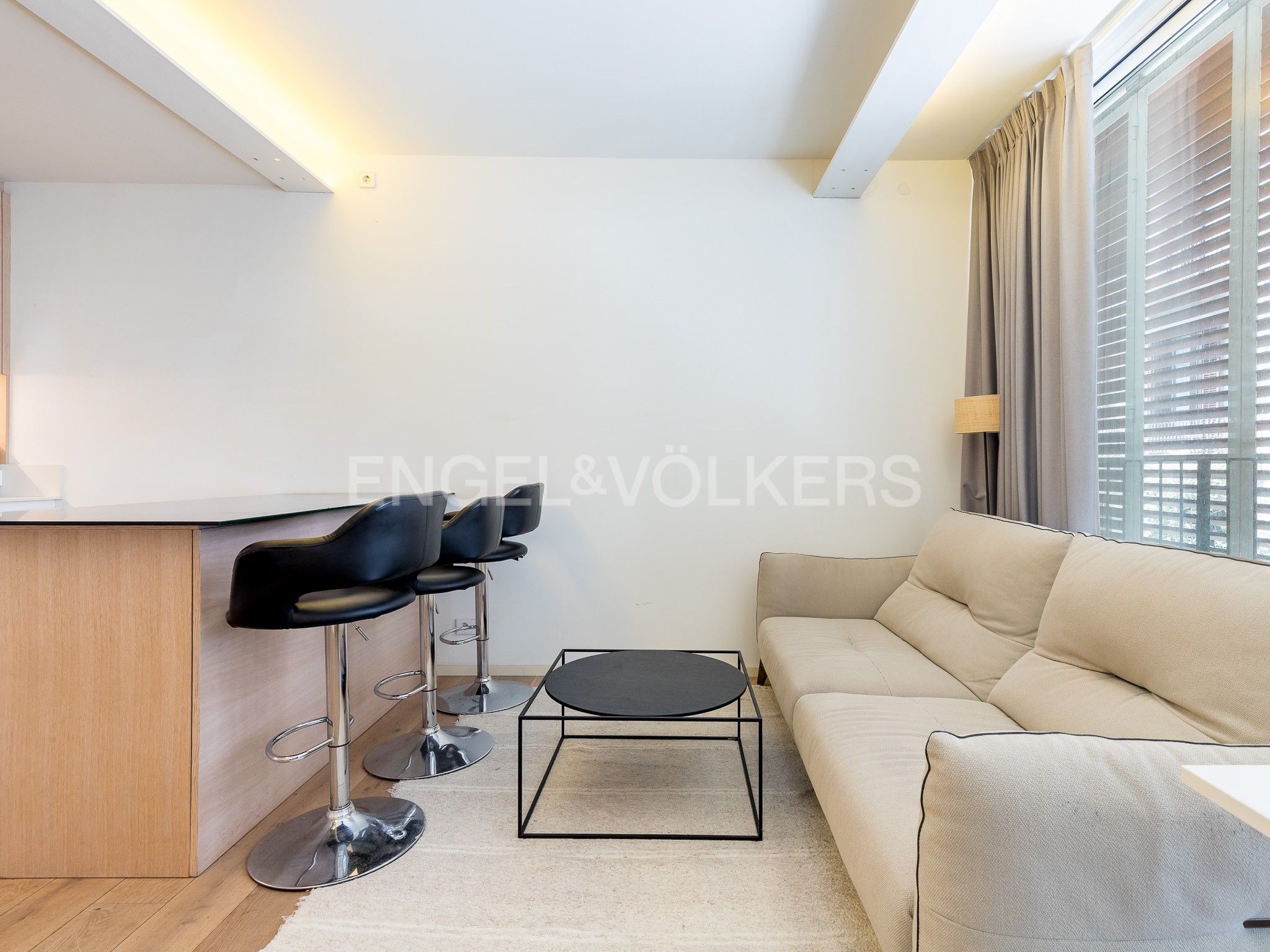 Living room of Apartment to rent in  Barcelona Capital  with Air Conditioner, Heating and Parquet flooring