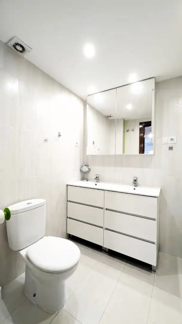 Flat with terrace to rent in Calle Santa Clotilde 33, imagen 34