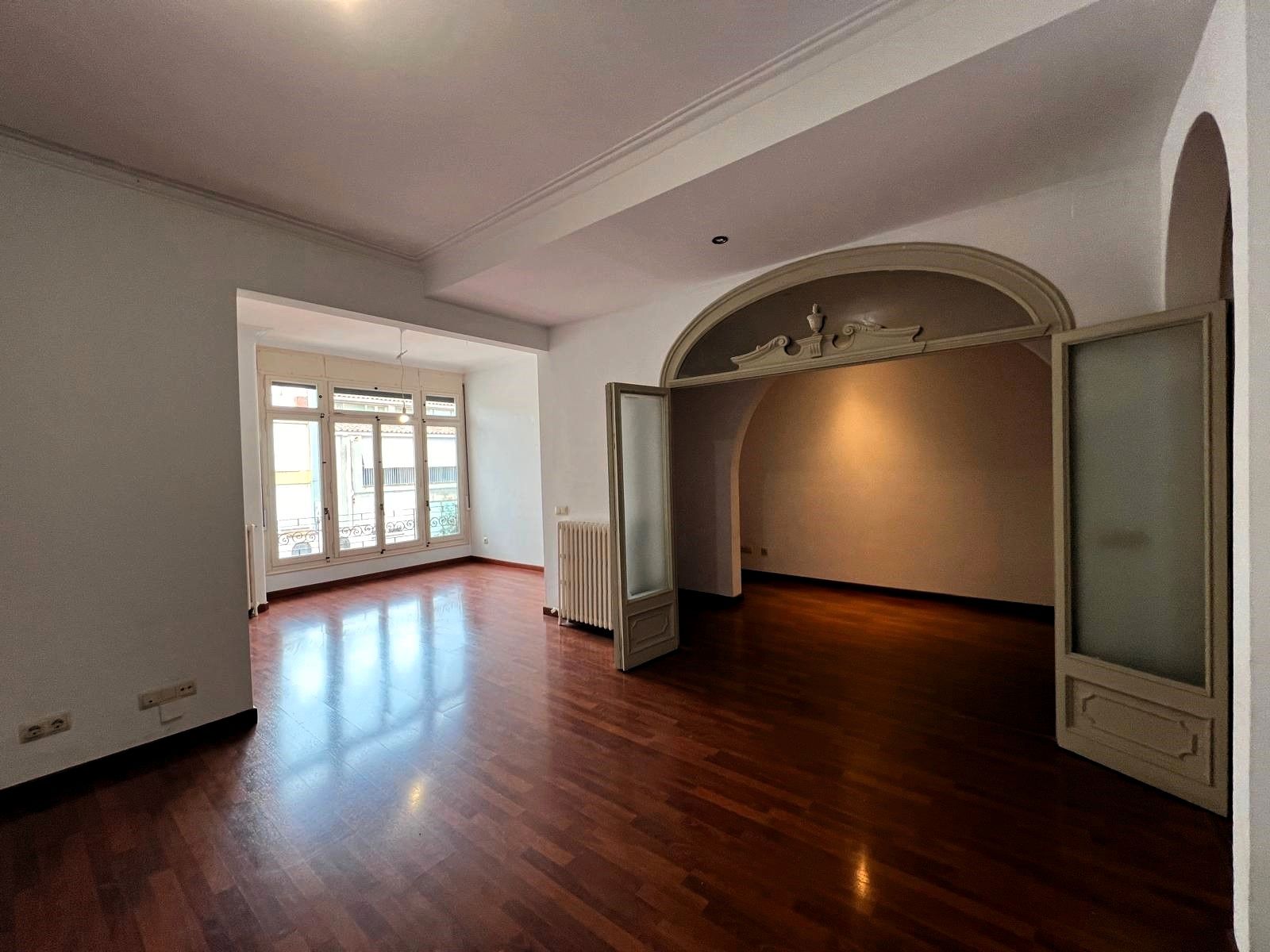 Living room of Flat for sale in Igualada  with Heating, Parquet flooring and Oven