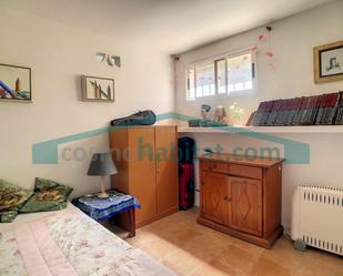 Bedroom of Flat to share in Riba-roja de Túria  with Air Conditioner, Heating and Private garden