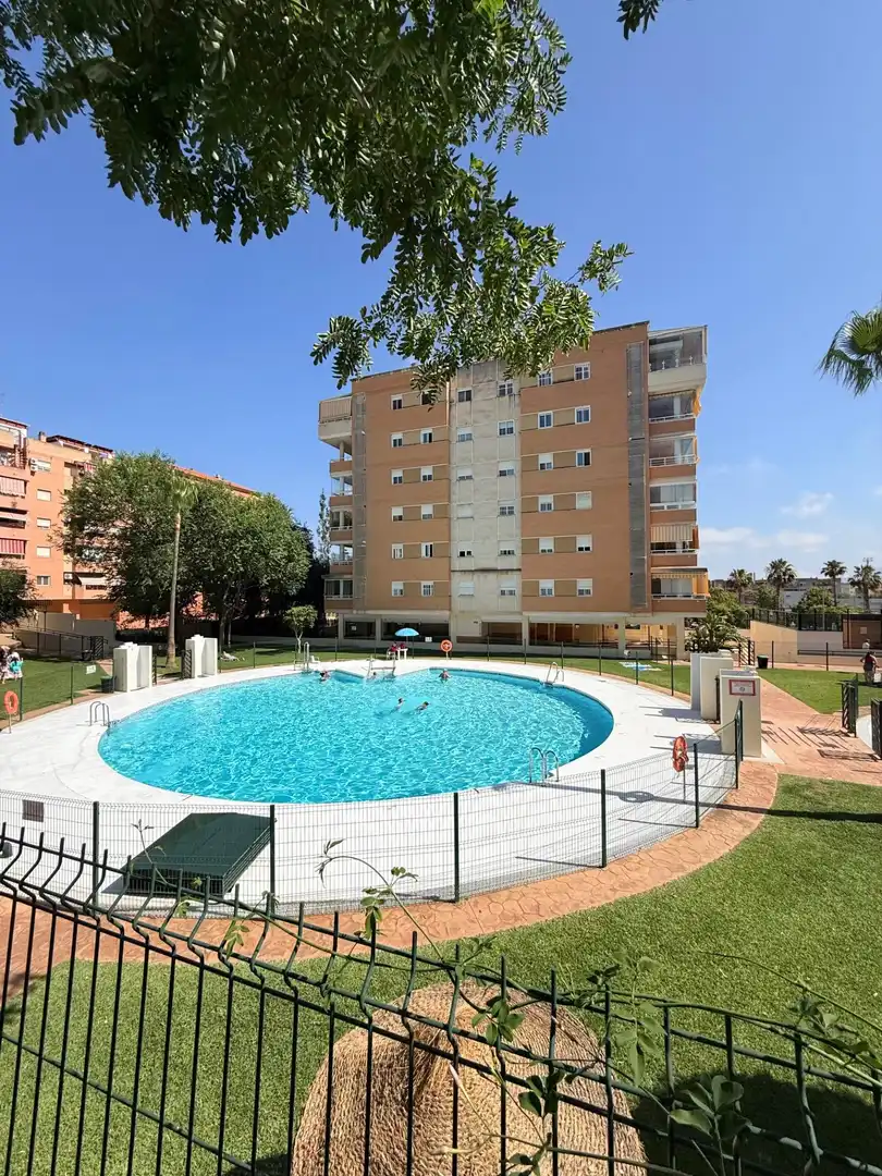 Schwimmbecken von Dachboden zum Verkauf in Málaga mit Klimaanlage, Terrasse und Abstellraum