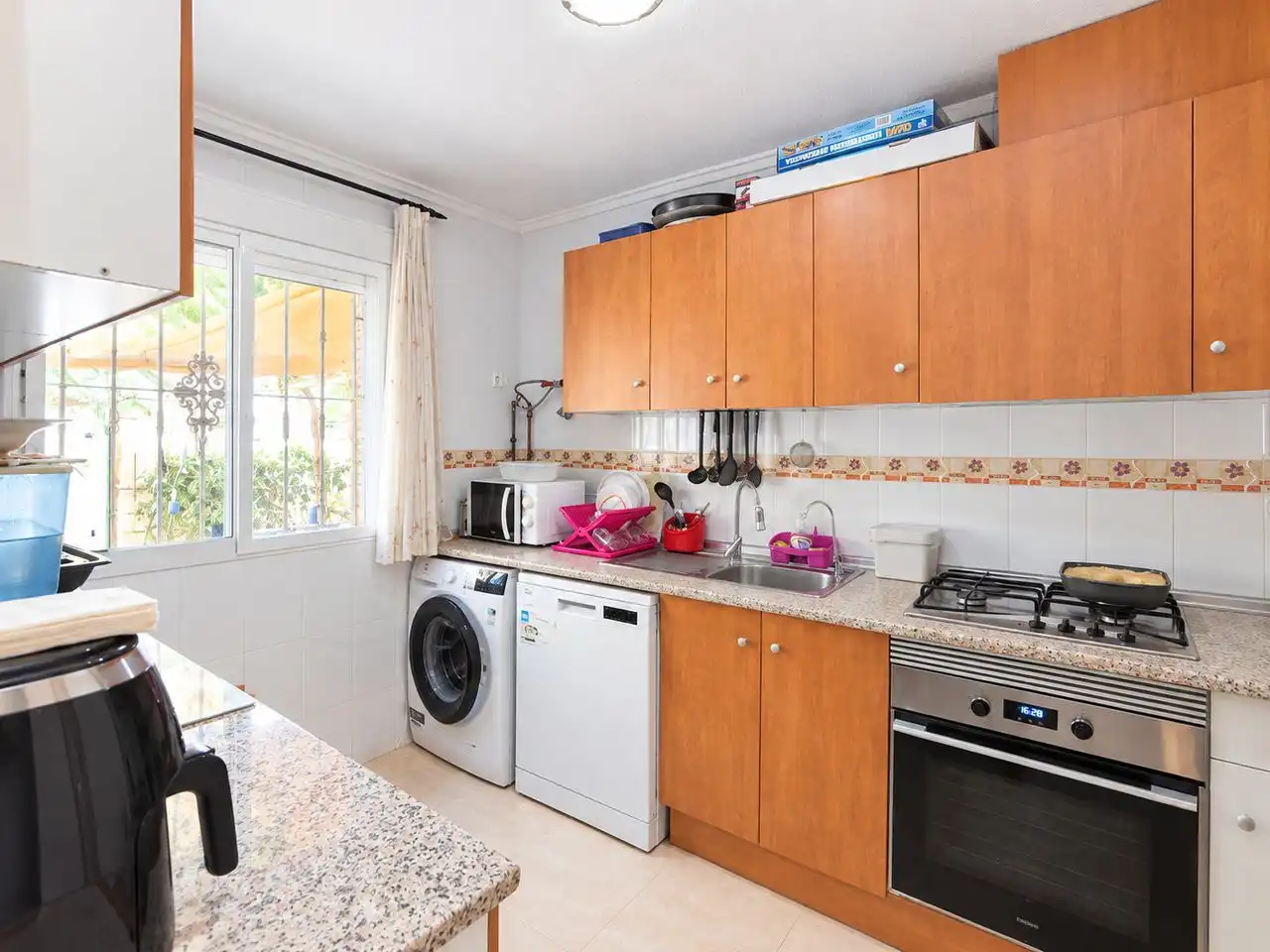Terraced house with pool for sale in Avenida Avenida Cuenca, imagen 7