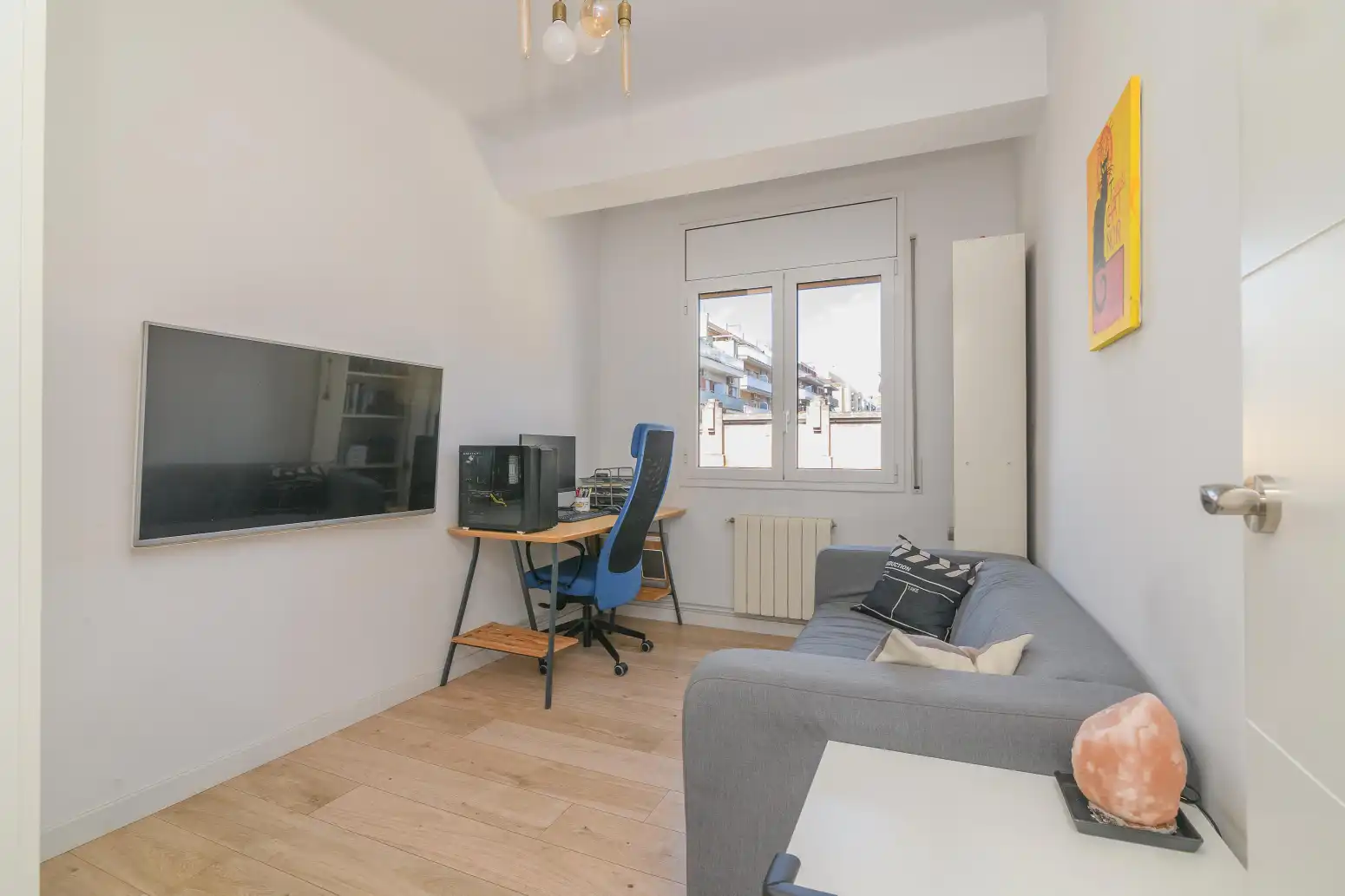 Sala de estar de Piso en venta en Sant Boi de Llobregat con Calefacción y Balcón