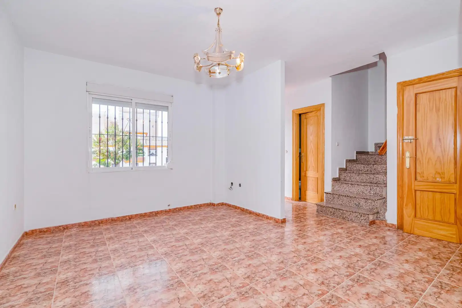 Detached homes for sale in Las Gabias  with Balcony