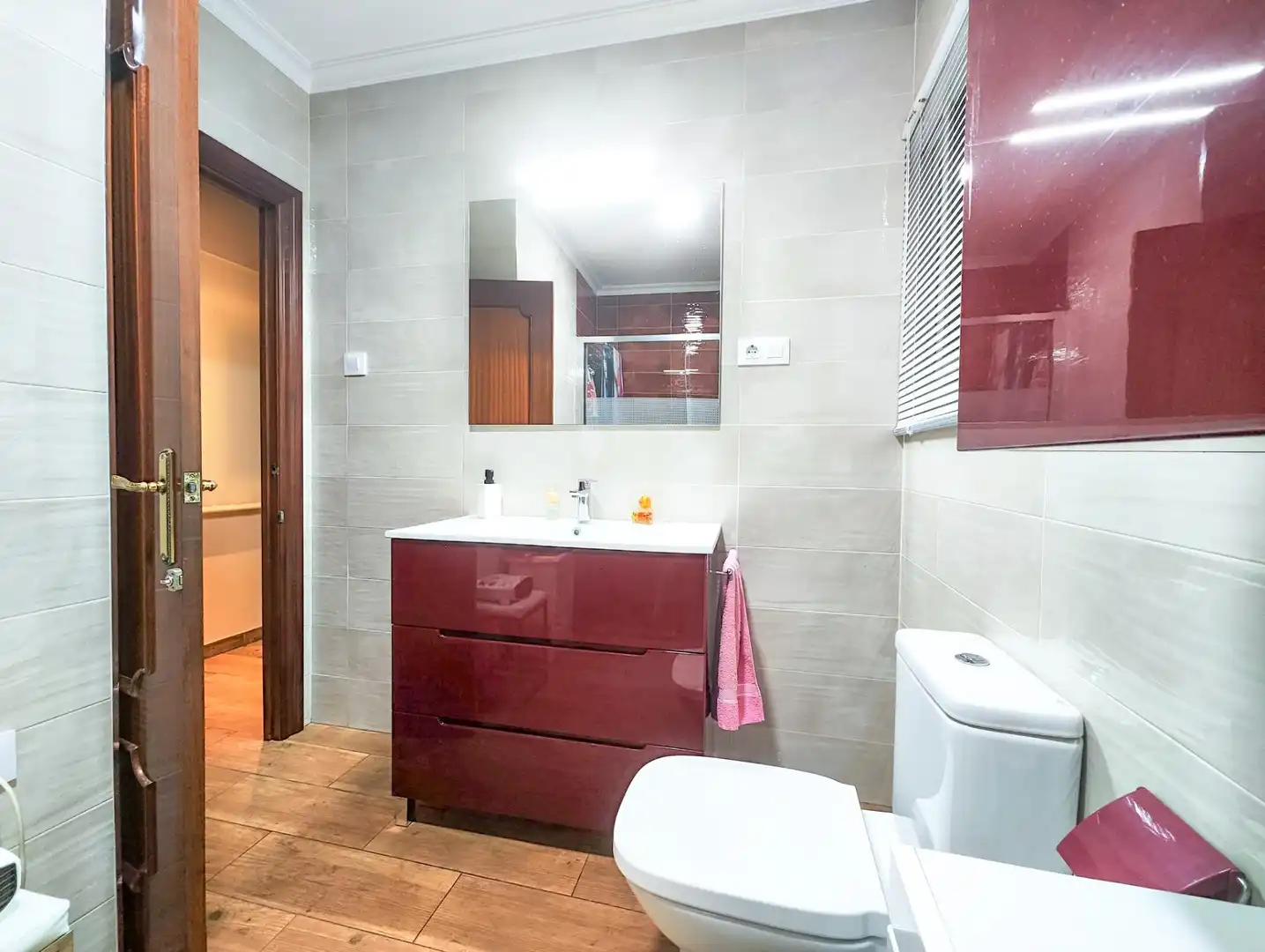 Bany de Pis en venda en Puertollano amb Aire condicionat, Parquet i Moblat