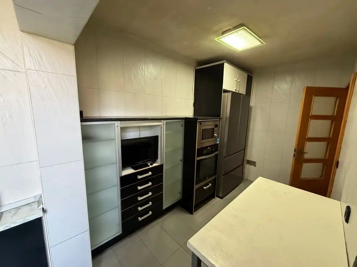 Cuina de Pis en venda en Alcalá de Henares amb Aire condicionat i Terrassa