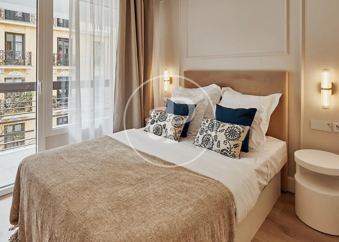 Bedroom of Flat for sale in Madrid  with Air Conditioner, Heating and Terrace