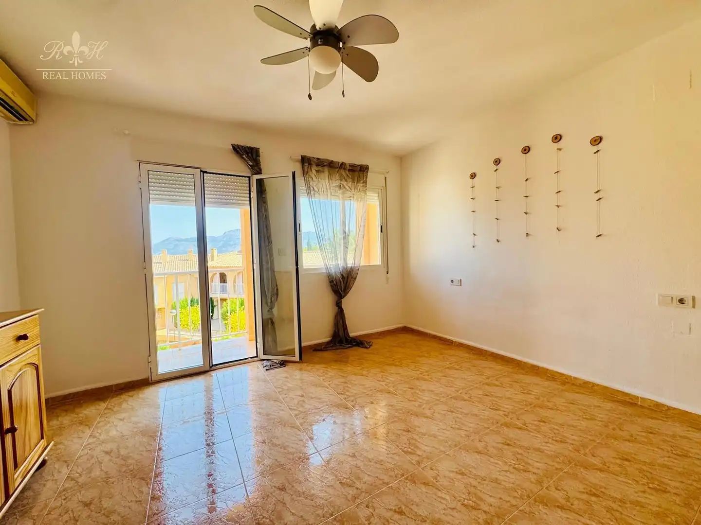 Habitación de Dúplex en venta en L'Alfàs del Pi con Aire acondicionado, Jardín privado y Piscina