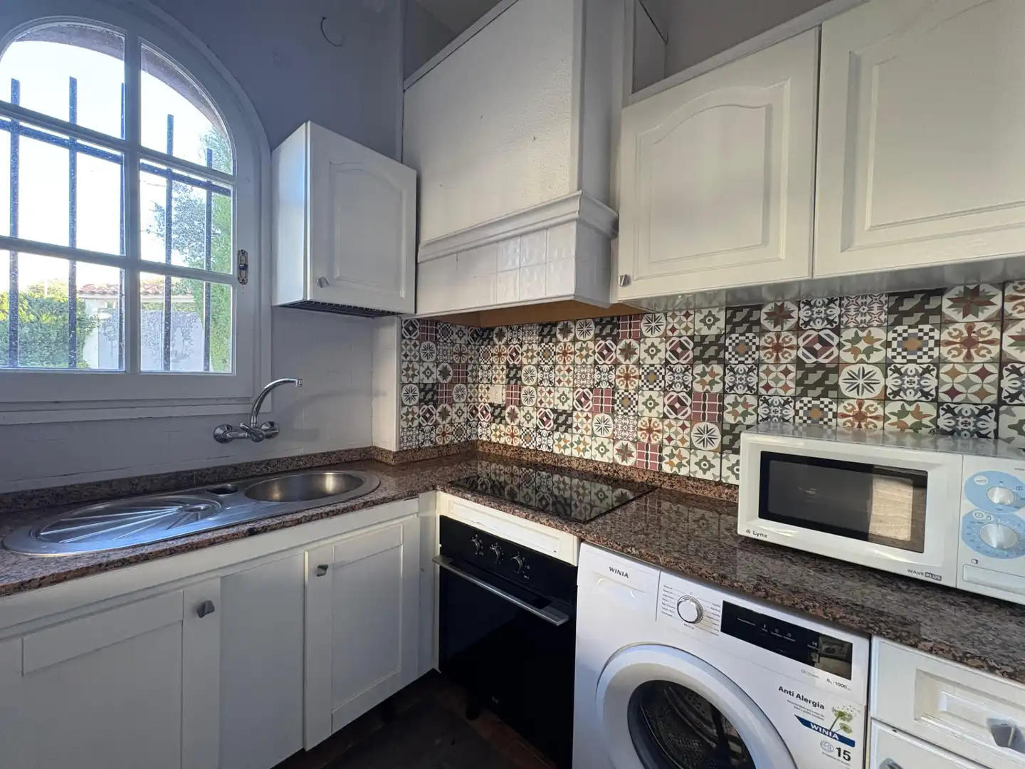 Kitchen of Detached homes for sale in Cambrils  with Air Conditioner, Private garden and Parquet flooring