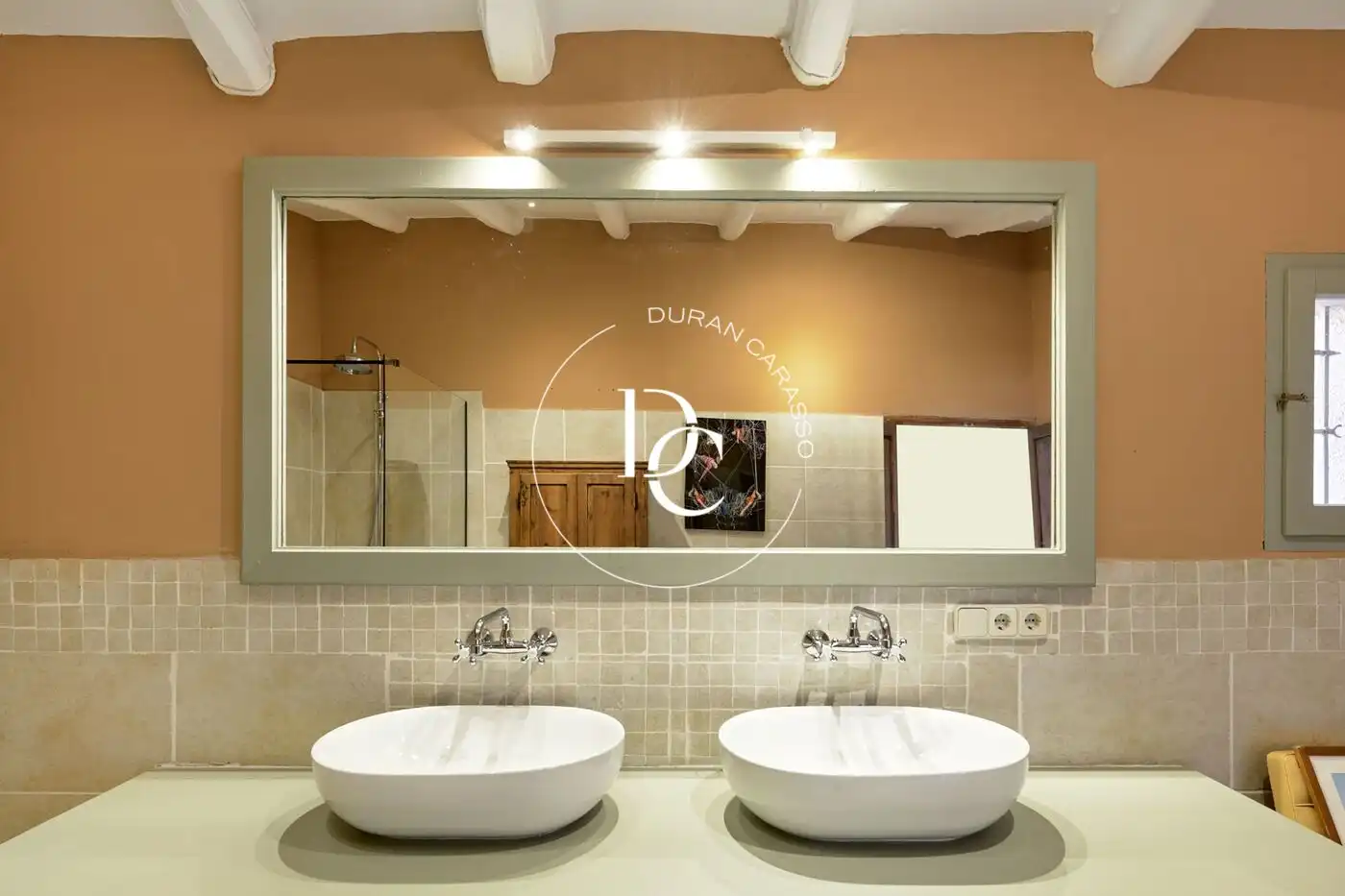 Baño de Casa o chalet en venta en Torrelles de Foix con Aire acondicionado, Calefacción y Jardín privado