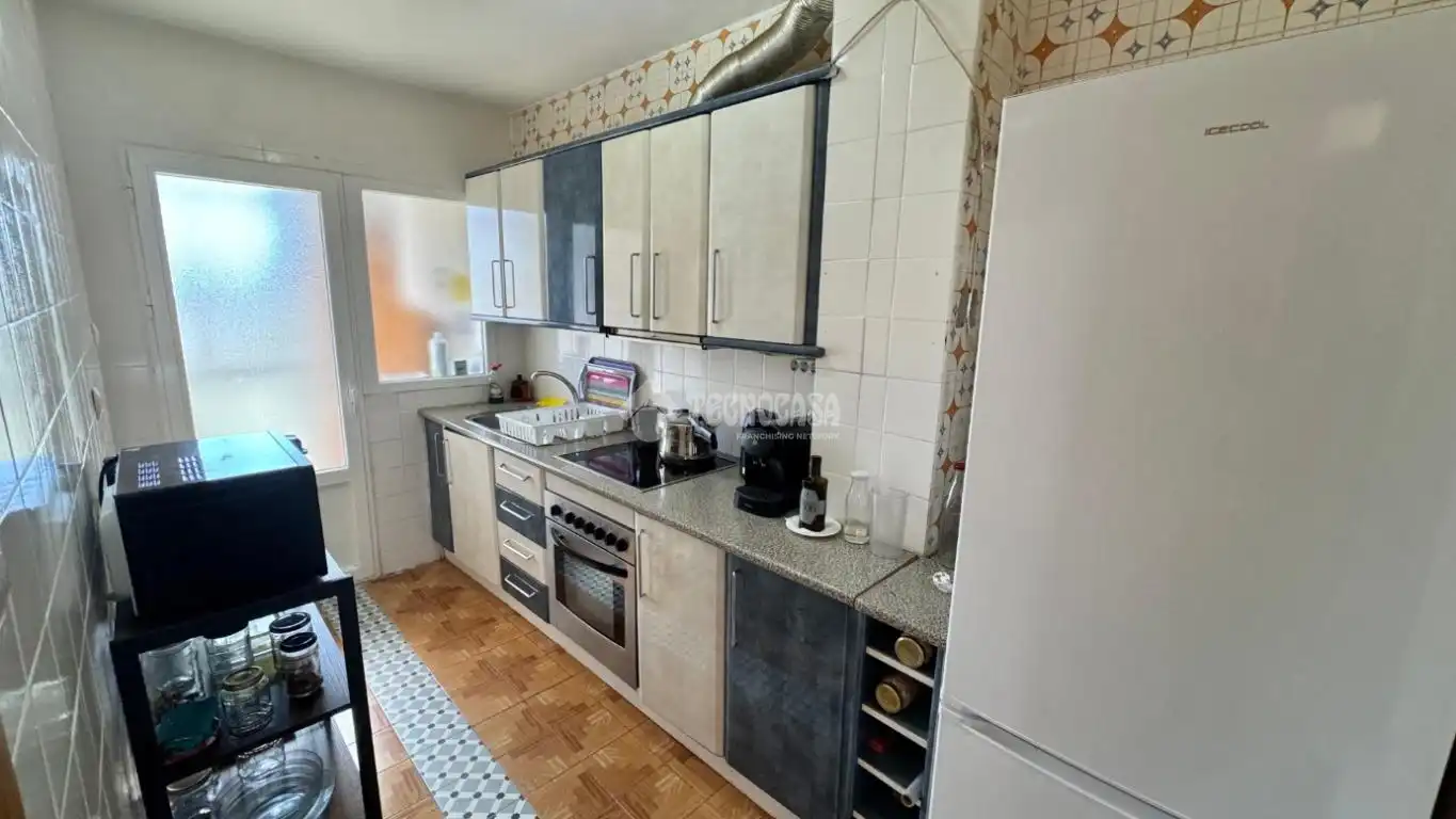 Cocina de Piso de alquiler en Granada con Amueblado