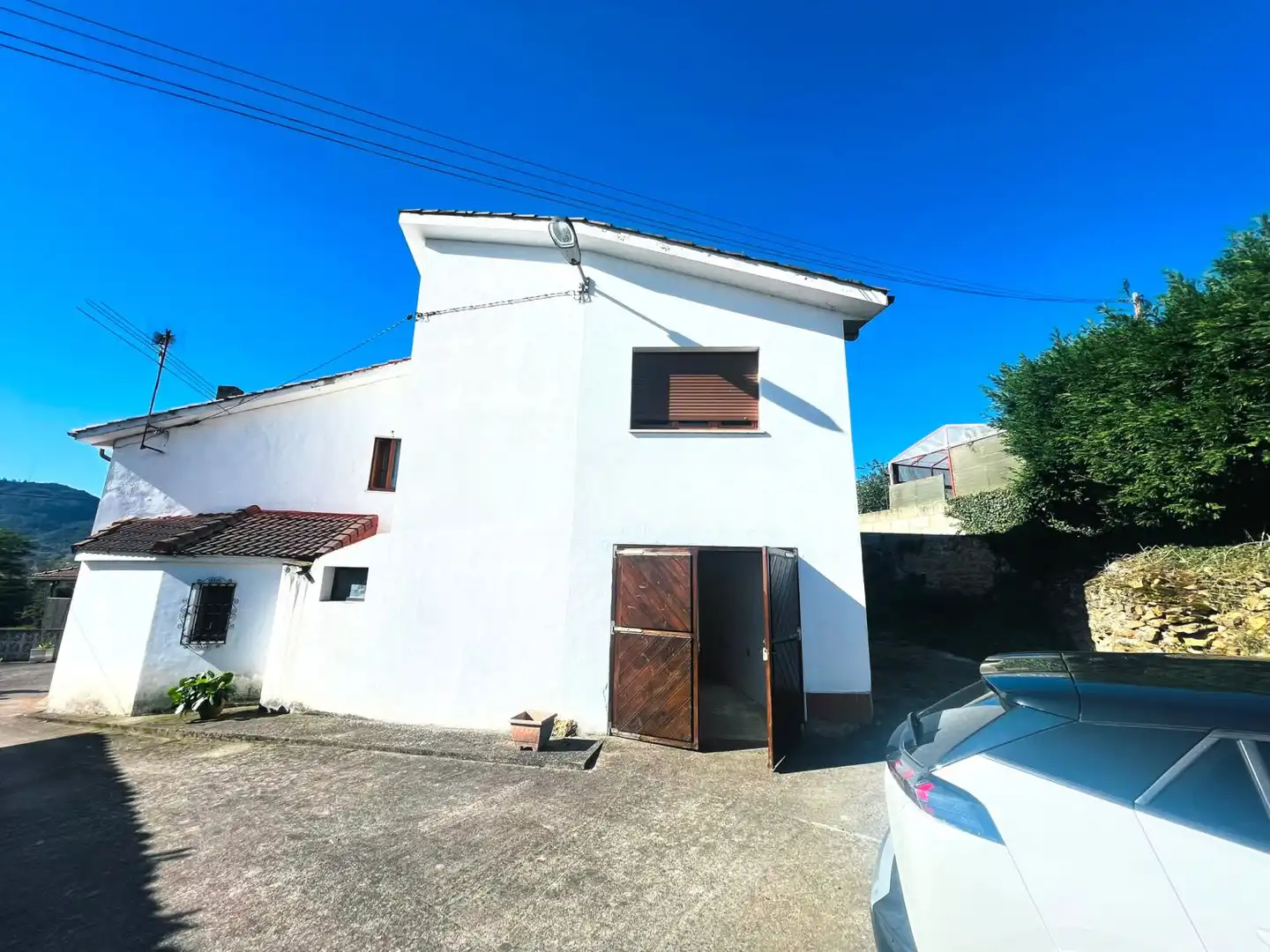 Vista exterior de Casa o xalet en venda en Llanera amb Traster