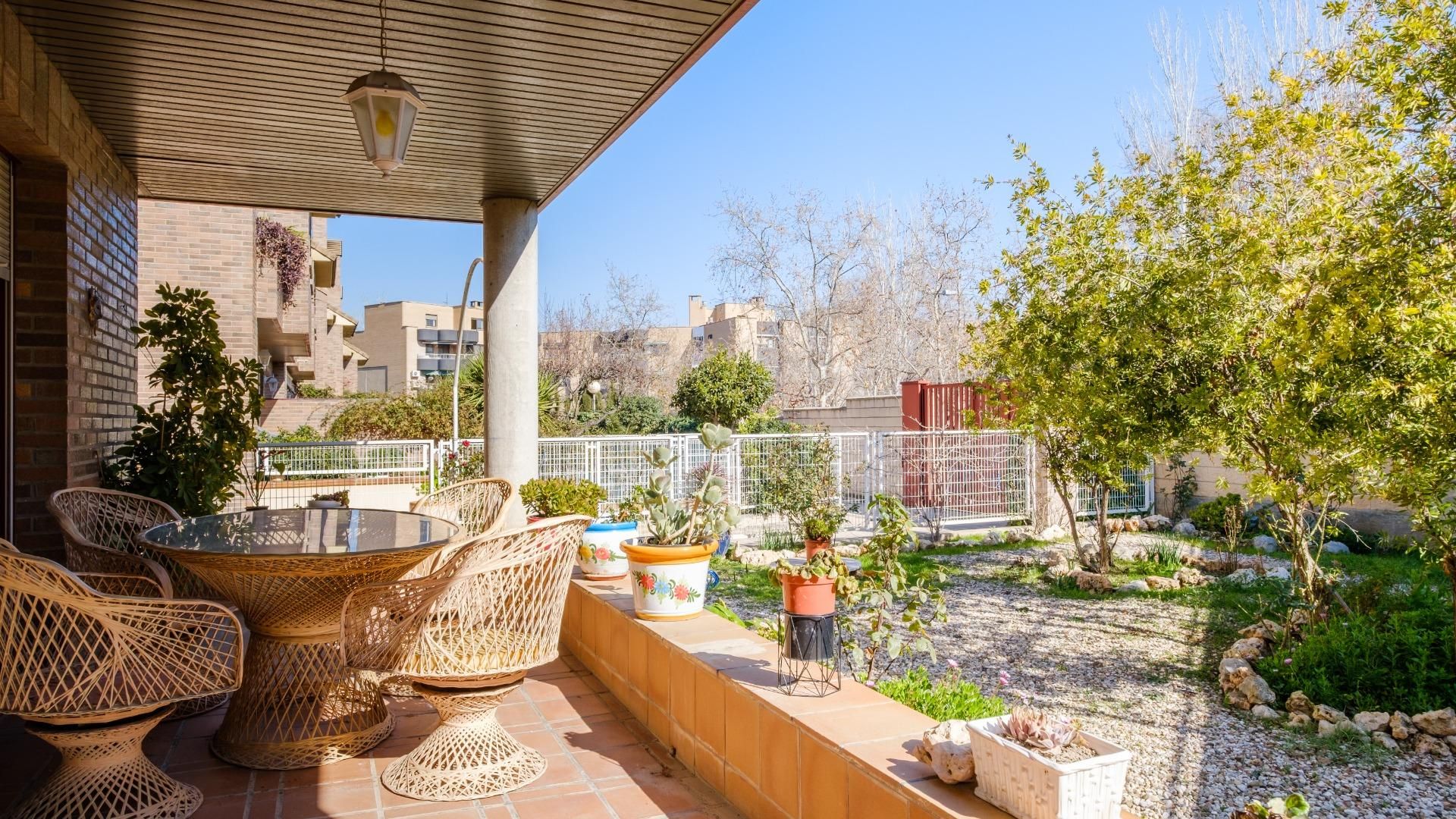 Garden of Single-family semi-detached for sale in  Zaragoza Capital  with Air Conditioner, Heating and Private garden