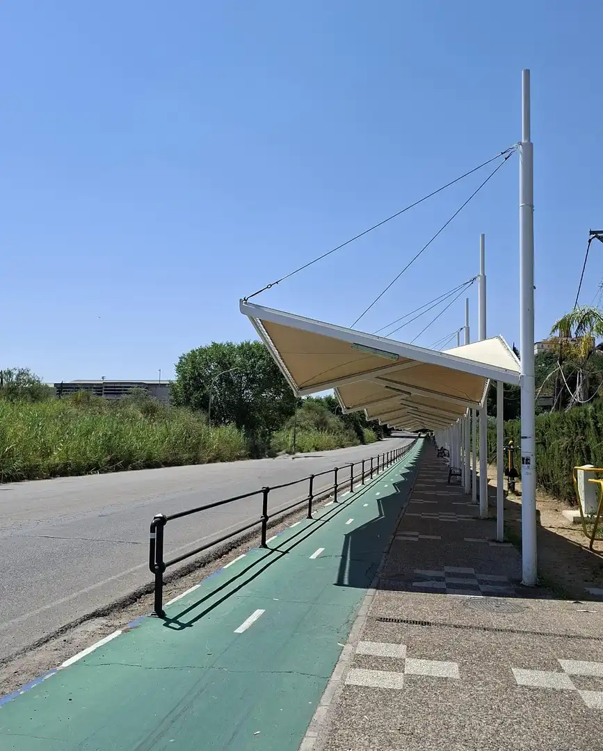 Vista exterior de Piso en venta en San Juan de Aznalfarache con Terraza