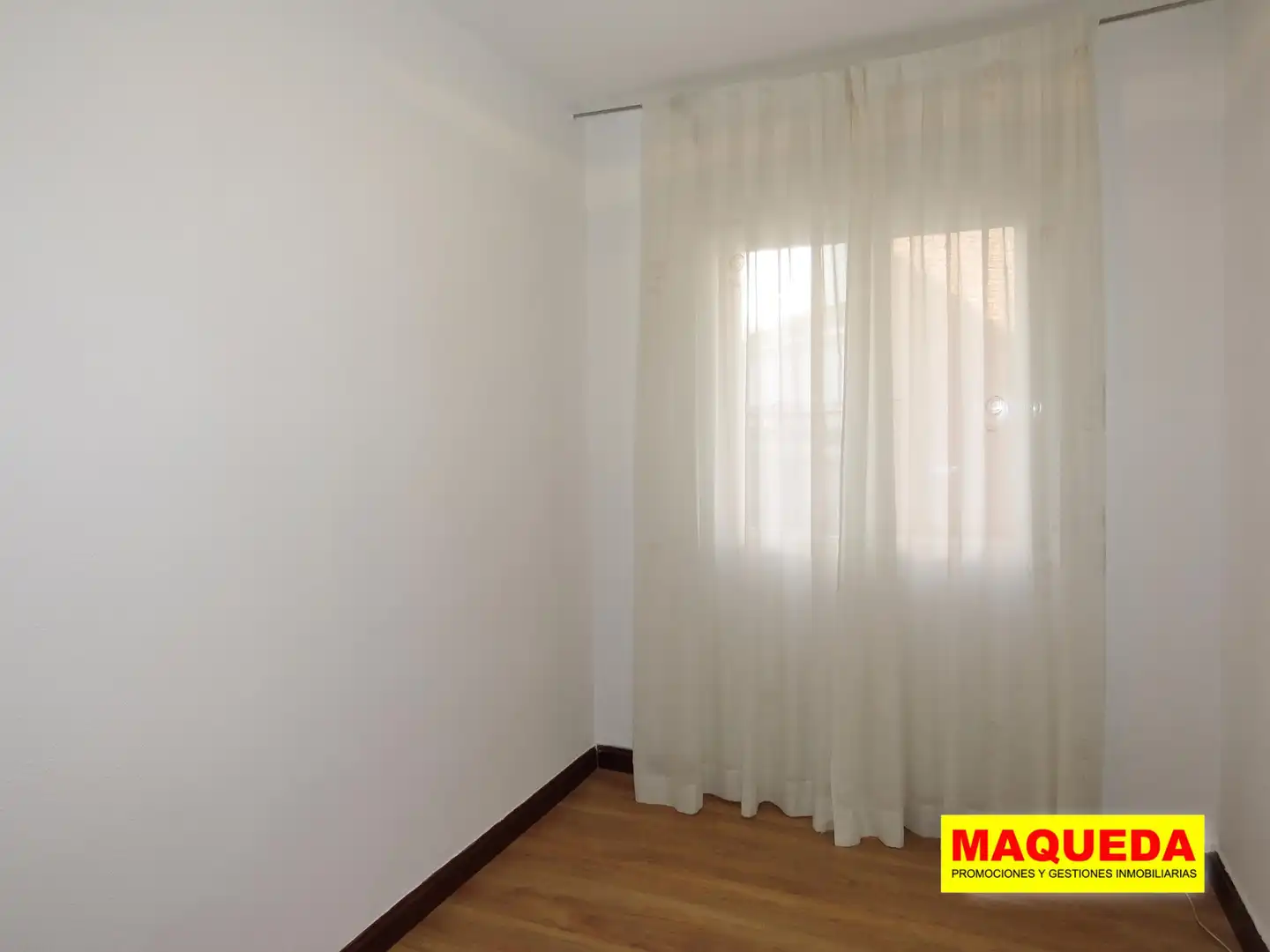 Schlafzimmer von Wohnung zum Verkauf in Alcorcón mit Klimaanlage, Parkett und Terrasse