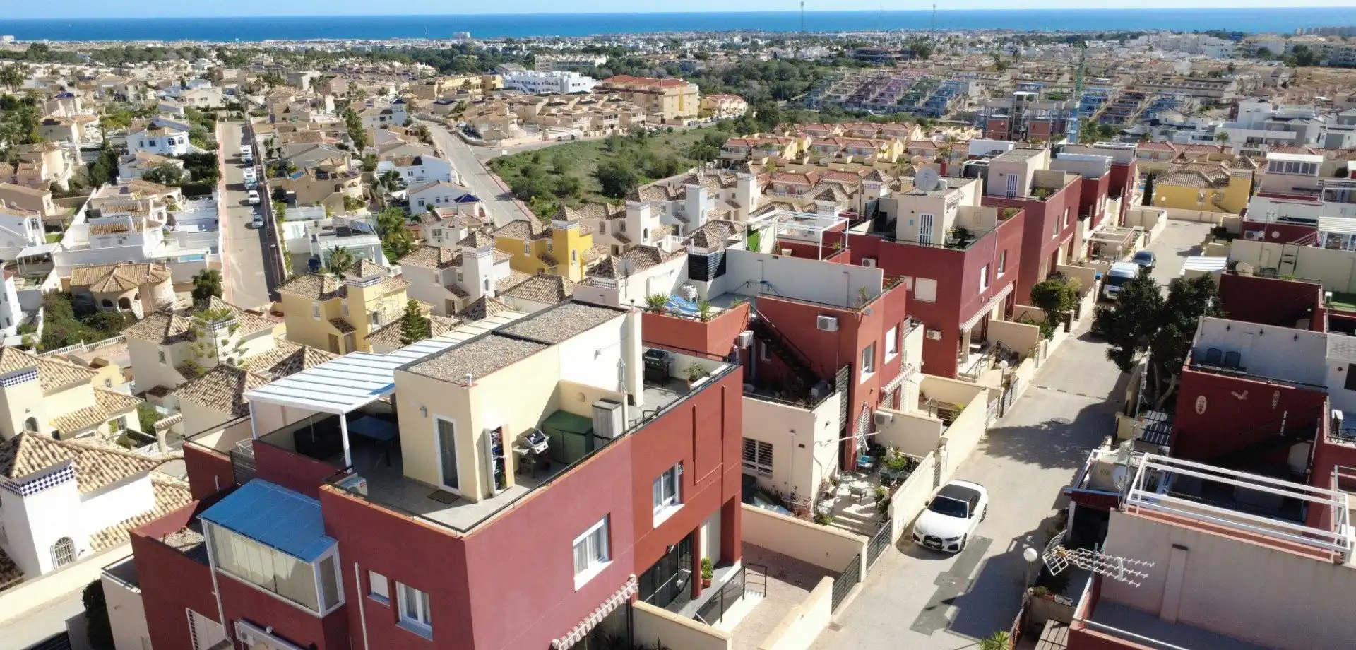 Vista exterior de Finca rústica en venda en Orihuela amb Jardí privat, Terrassa i Traster