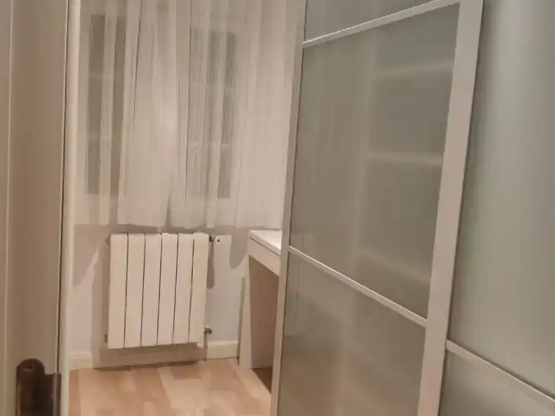 Dormitori de Pis en venda en Madrid amb Aire condicionat, Parquet i Moblat