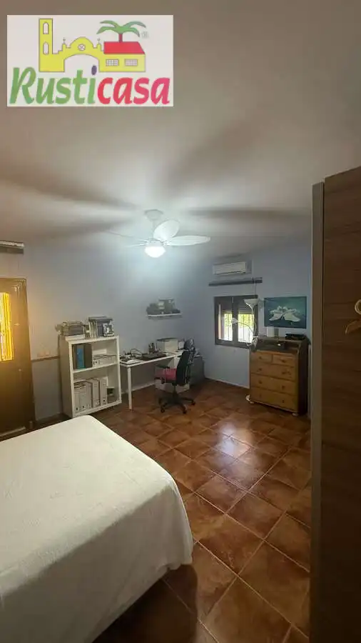 Habitación de Casa o chalet en venta en Linares con Aire acondicionado, Jardín privado y Terraza