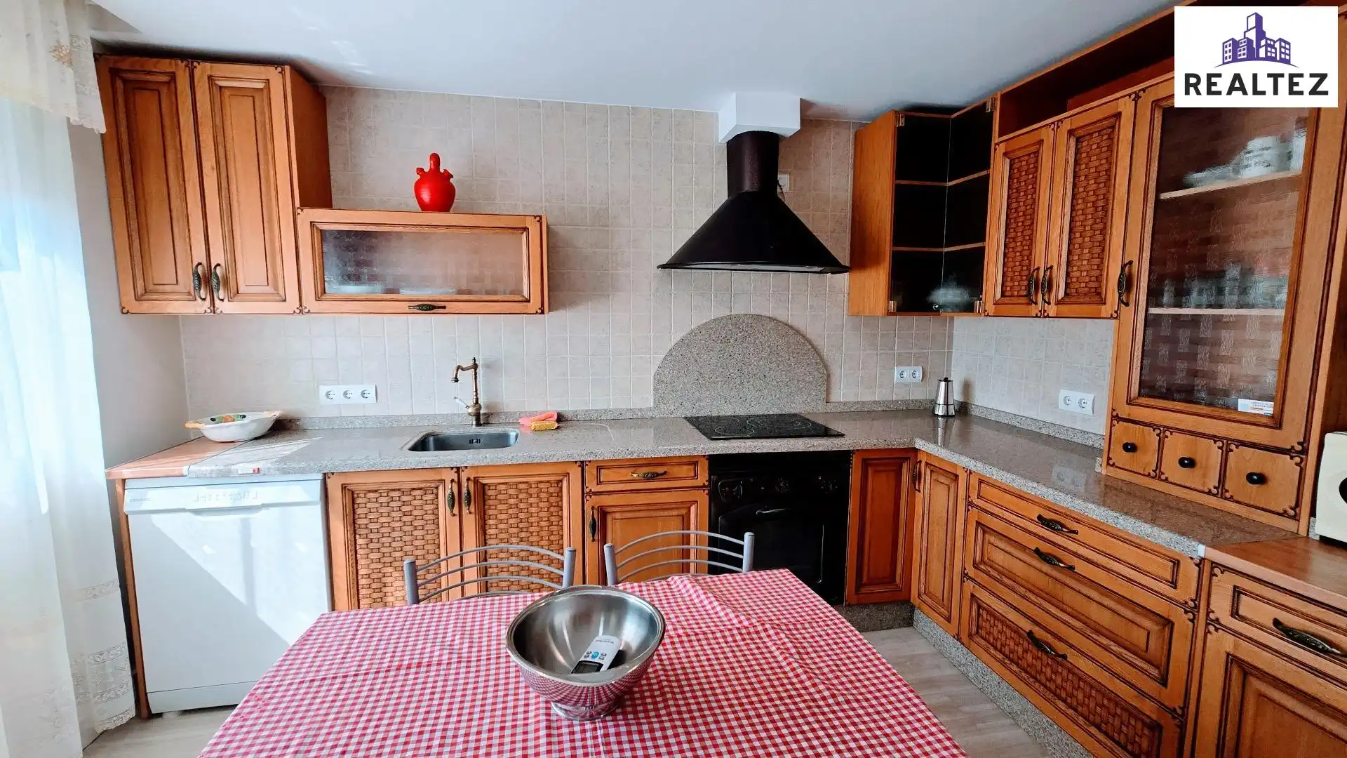 Kitchen of Flat for rent in Jerez de la Frontera  with Air Conditioner, Heating and Parquet flooring