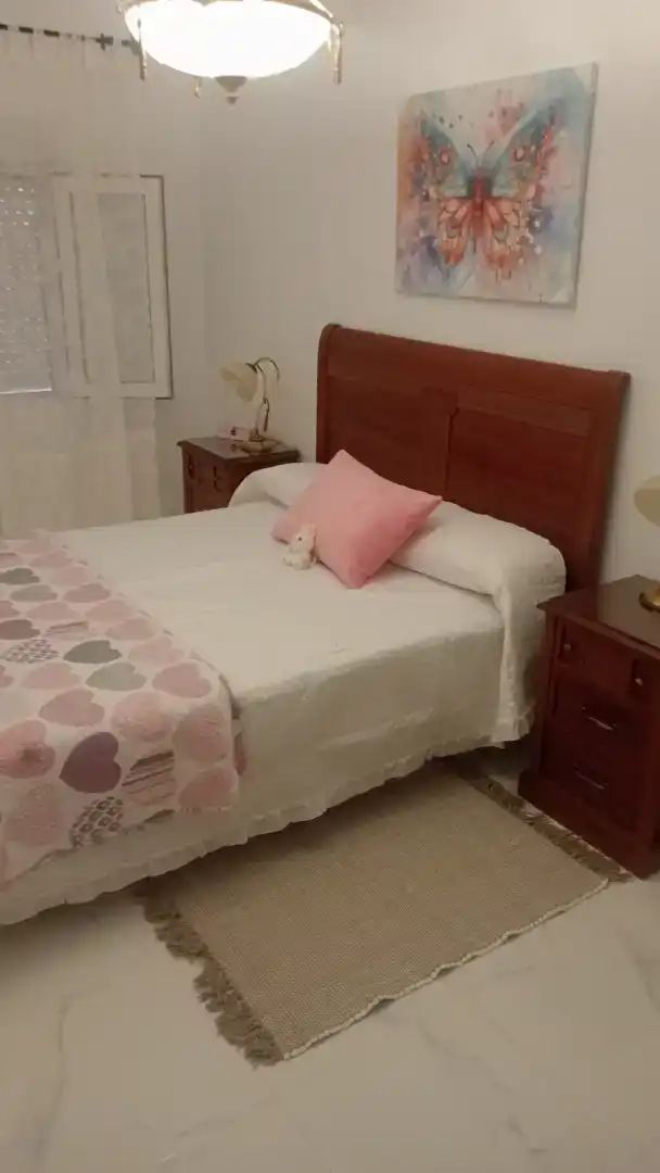 Habitación de Piso en venta en Mondejar - Junquillos