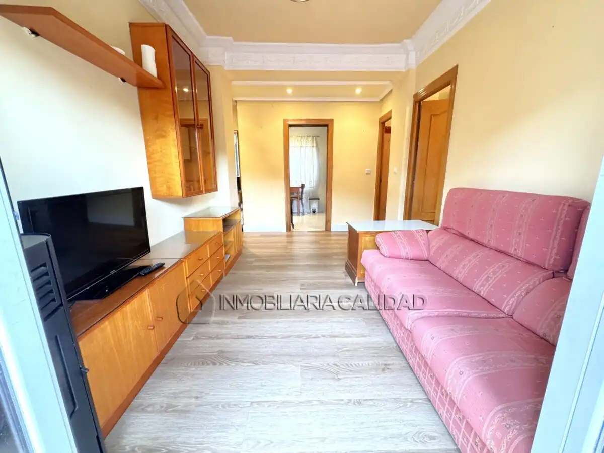 Wohnzimmer von Wohnung zur Miete in Burgos mit Heizung und Möbliert