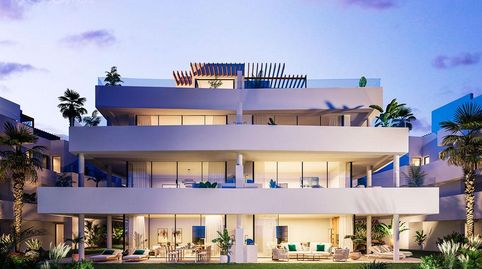 Apartamento en planta baja con 4 dormitorios y vistas panorámicas en Estepona, imatge 3