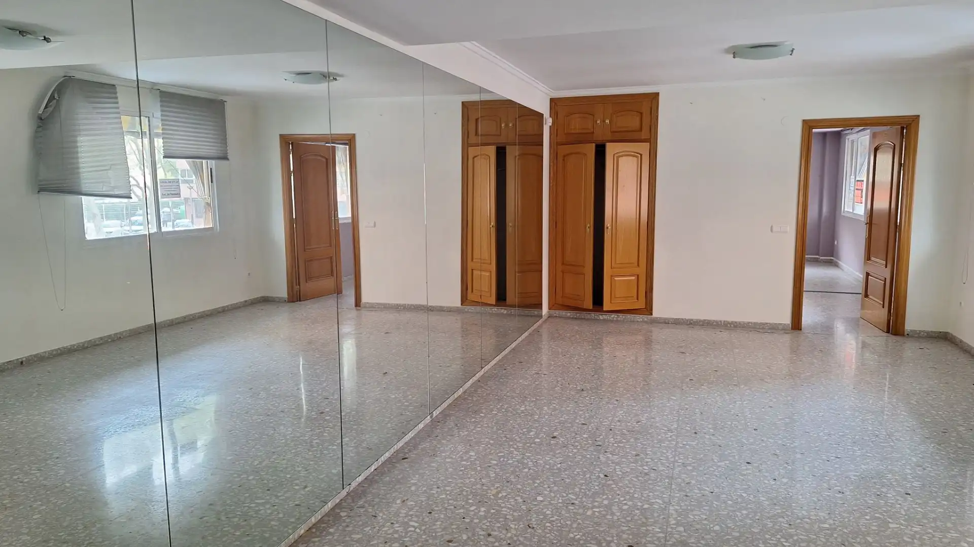 Oficina de alquiler en Oliva con Aire acondicionado y Terraza