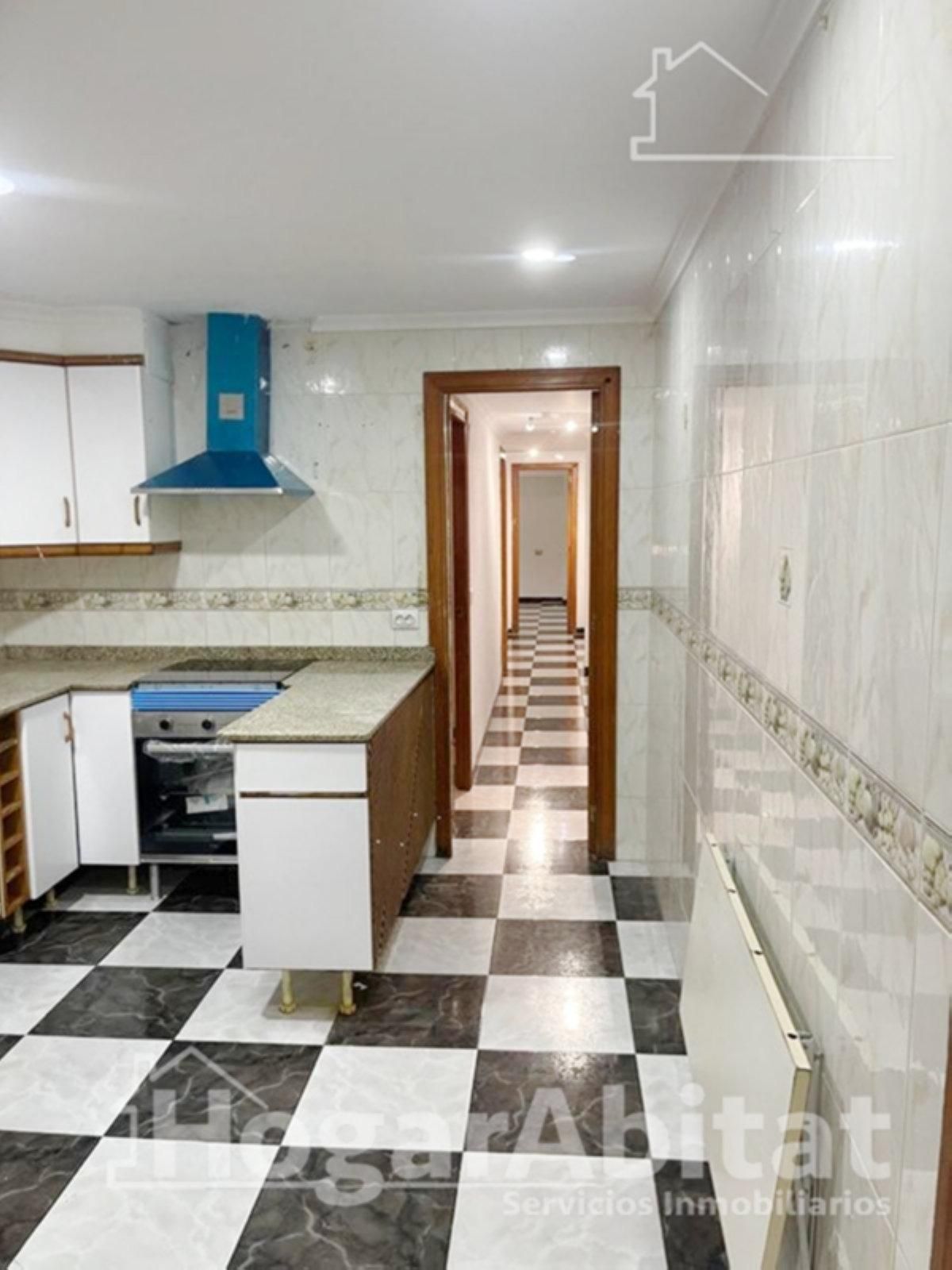 Küche von Wohnung zum Verkauf in Castellón de la Plana / Castelló de la Plana