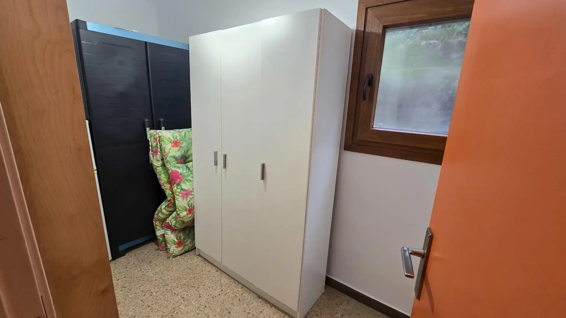 Habitación de Casa o chalet en venta en Santa Maria de Miralles con Jardín privado