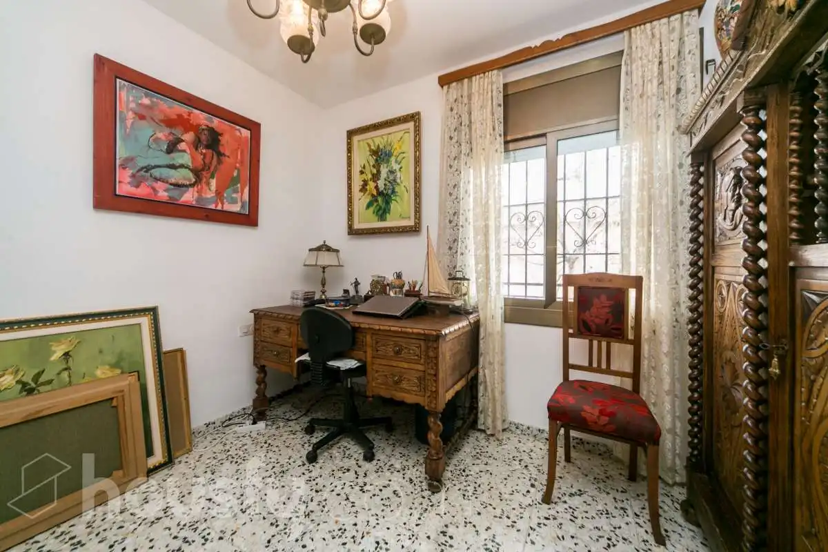 Houses for sale in Carrer de L'Estaca, Fondo Somella